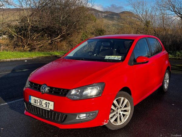 Volkswagen Polo Hatchback, Diesel, 2014, Red