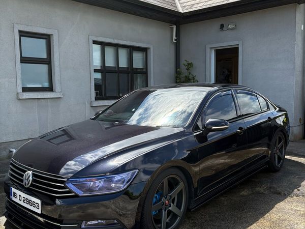 Volkswagen Passat Saloon, Diesel, 2016, Black