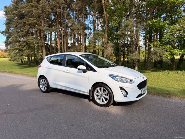 Ford Fiesta Hatchback, Petrol, 2018, White