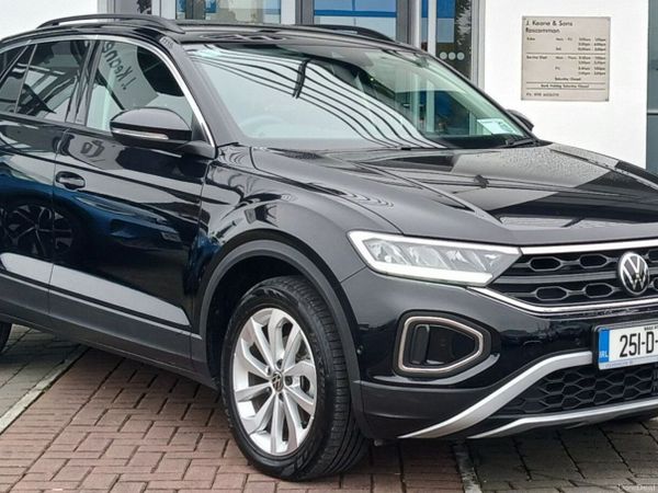 Volkswagen T-Roc SUV, Diesel, 2025, Black