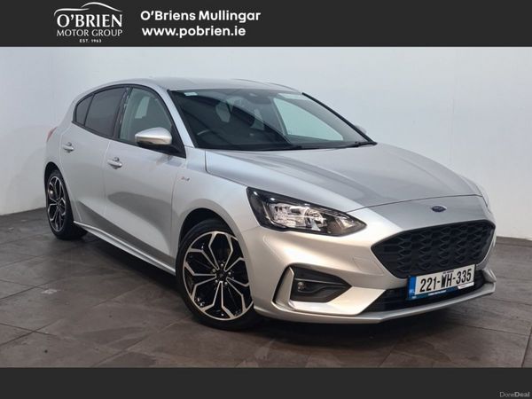 Ford Focus Hatchback, Petrol Hybrid, 2022, Grey