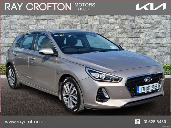 Hyundai i30 Hatchback, Petrol, 2017, White