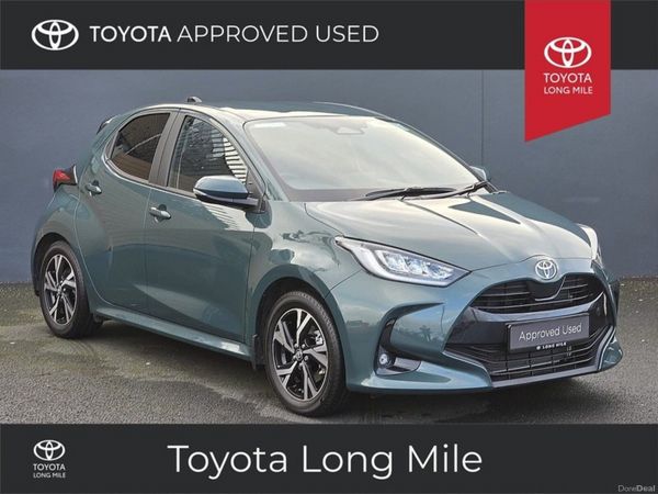 Toyota Yaris Hatchback, Petrol Hybrid, 2025, Green