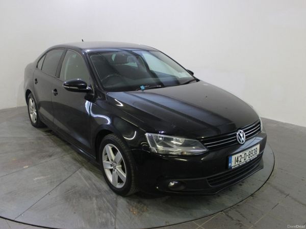 Volkswagen Jetta Saloon, Diesel, 2014, Black