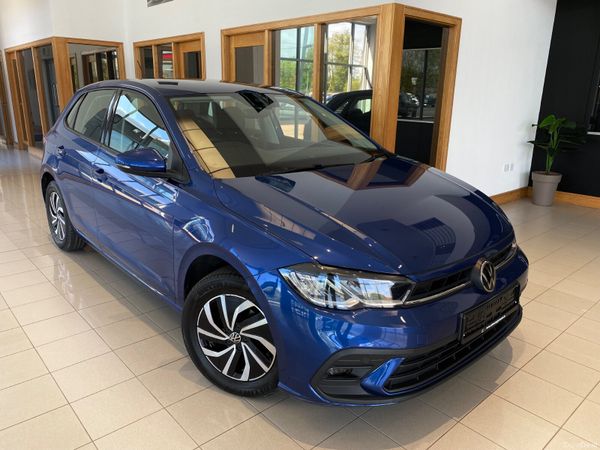 Volkswagen Polo Hatchback, Petrol, 2023, Blue