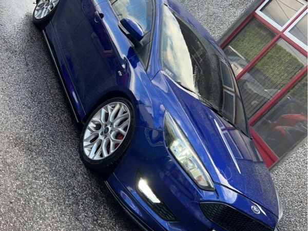 Ford Focus Hatchback, Diesel, 2017, Blue