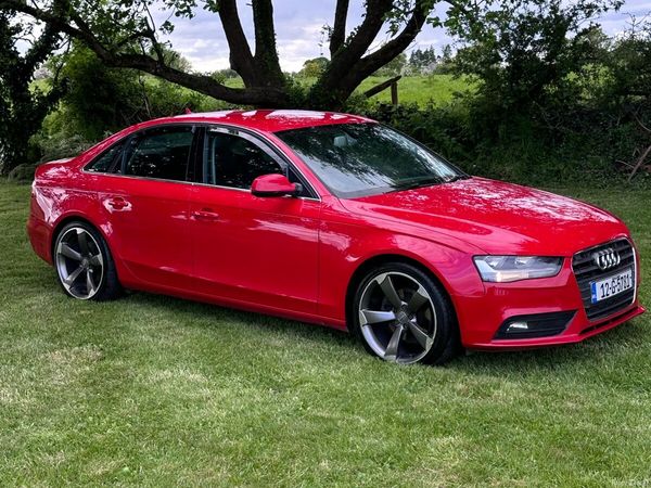Audi A4 Saloon, Diesel, 2012, Red