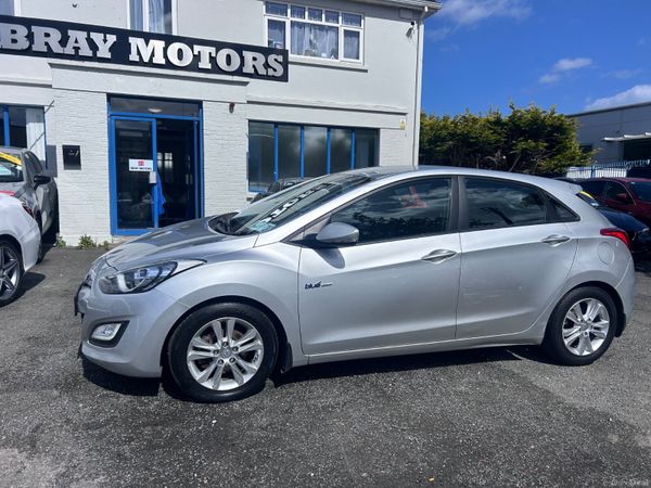 Hyundai i30 Hatchback, Diesel, 2015, Silver