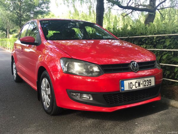 Volkswagen Polo Hatchback, Petrol, 2010, Red