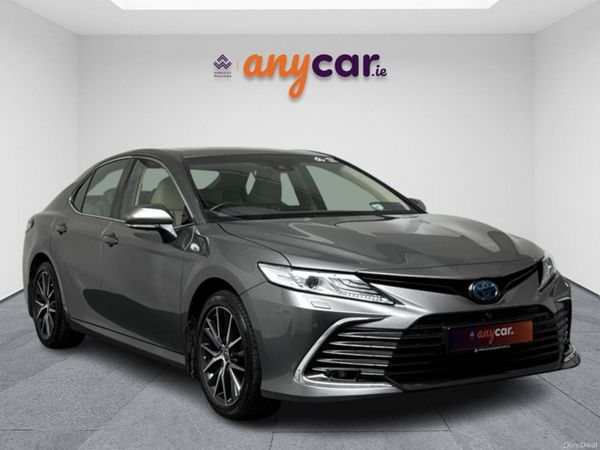 Toyota Camry Saloon, Petrol Hybrid, 2023, Grey