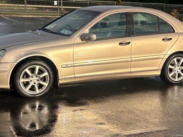 Mercedes-Benz C-Class Saloon, Petrol, 2005, Beige