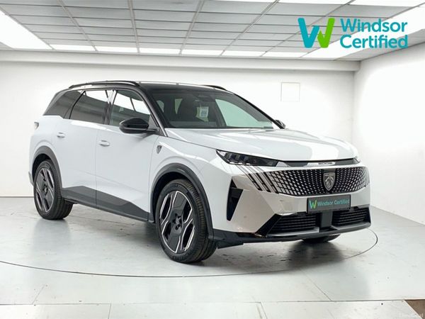 Peugeot 5008 SUV, Electric, 2025, White
