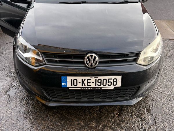 Volkswagen Polo Hatchback, Petrol, 2010, Black