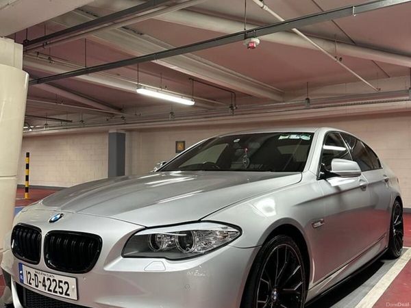BMW 5-Series Saloon, Diesel, 2012, Silver