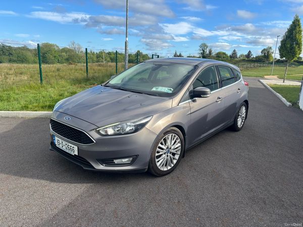 Ford Focus Hatchback, Diesel, 2015, Brown