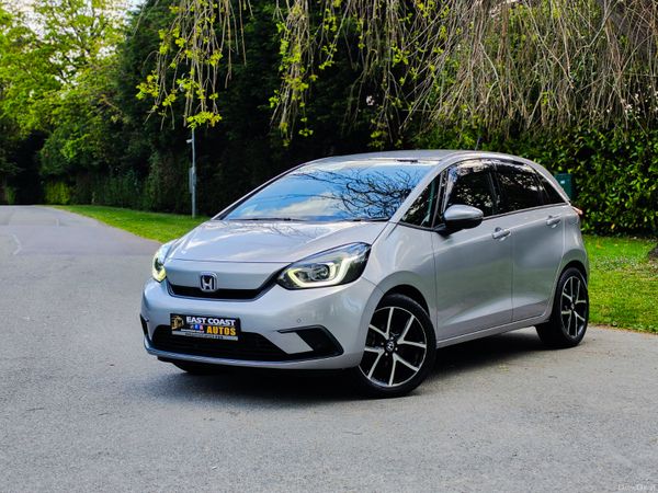 Honda Fit Hatchback, Petrol Hybrid, 2020, Silver