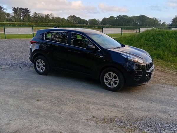 Kia Sportage SUV, Petrol, 2016, Black