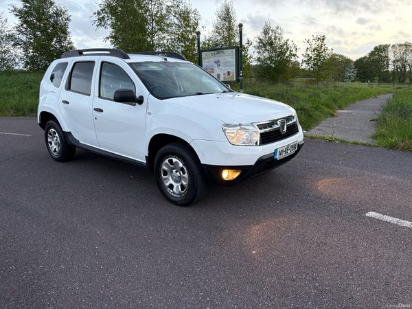 Dacia Duster SUV, Diesel, 2014, White