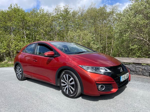 Honda Civic Hatchback, Diesel, 2017, Red