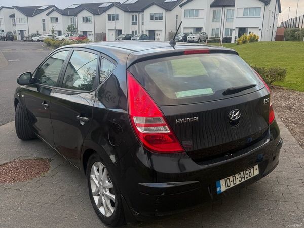 Hyundai i30 Hatchback, Petrol, 2010, Black