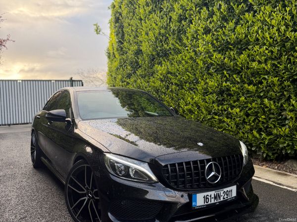 Mercedes-Benz 220 Saloon, Diesel, 2016, Black