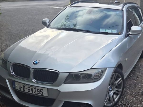 BMW 3-Series Estate, Petrol, 2011, Silver