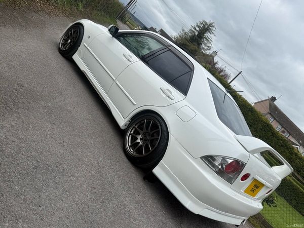 Toyota Altezza Saloon, Petrol, 2001, White