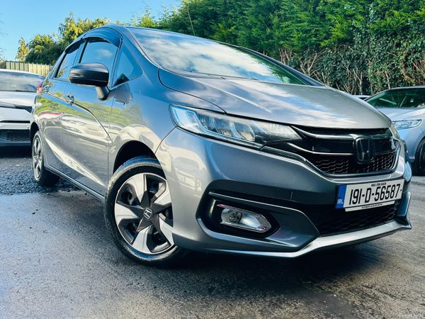 Honda Fit Hatchback, Petrol Hybrid, 2019, Grey