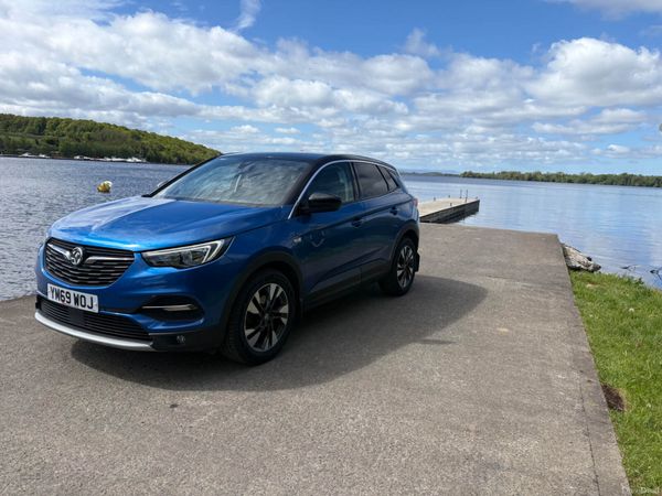 Vauxhall Grandland X Hatchback, Diesel, 2020, Blue