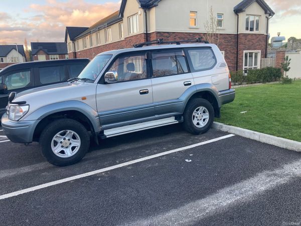 Toyota Land Cruiser SUV, Diesel, 1998, White