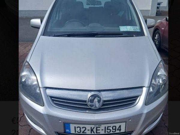 Vauxhall Zafira MPV, Petrol, 2013, Silver