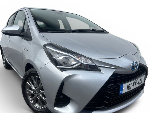 Toyota Yaris MPV, Petrol Hybrid, 2018, Grey