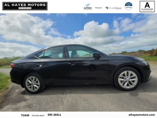 Skoda Octavia Saloon, Diesel, 2024, Black