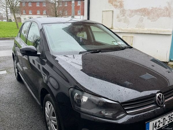 Volkswagen Polo Hatchback, Petrol, 2014, Black