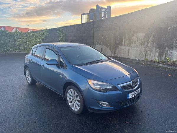 Opel Astra MPV, Diesel, 2013, Blue