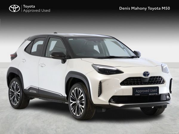 Toyota Yaris Cross SUV, Petrol Hybrid, 2023, White