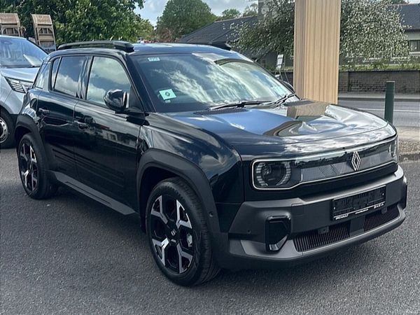 Renault 4 SUV, Electric, 2026, Black