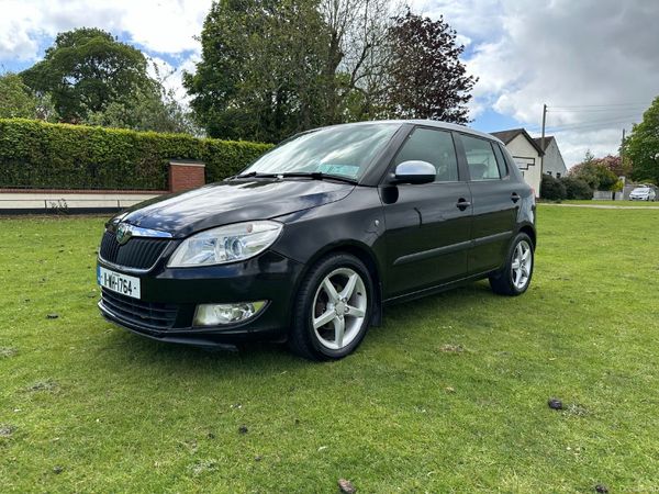 Skoda Fabia Hatchback, Petrol, 2011, Black