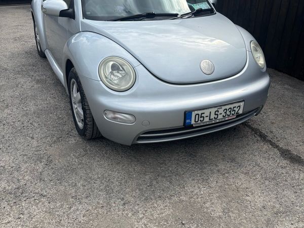 Volkswagen Beetle Hatchback, Petrol, 2005, Silver