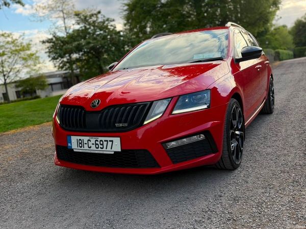 Skoda Octavia Estate, Diesel, 2018, Red