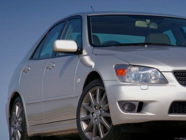 Lexus IS Saloon, Petrol, 2003, Silver