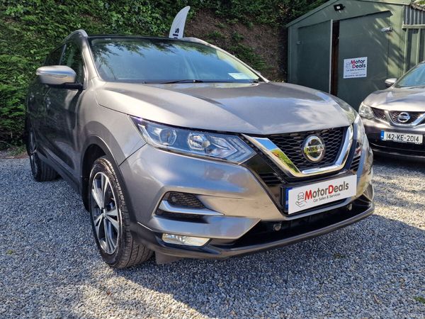 Nissan Qashqai MPV, Petrol, 2019, Grey
