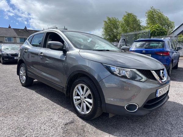 Nissan Qashqai Hatchback, Diesel, 2016, Grey