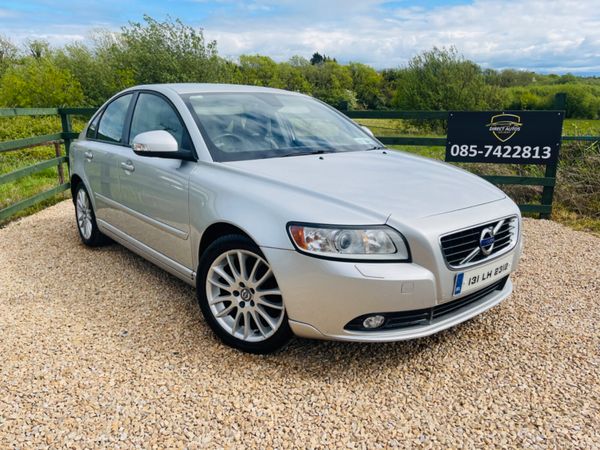 Volvo S40 Saloon, Diesel, 2013, Silver