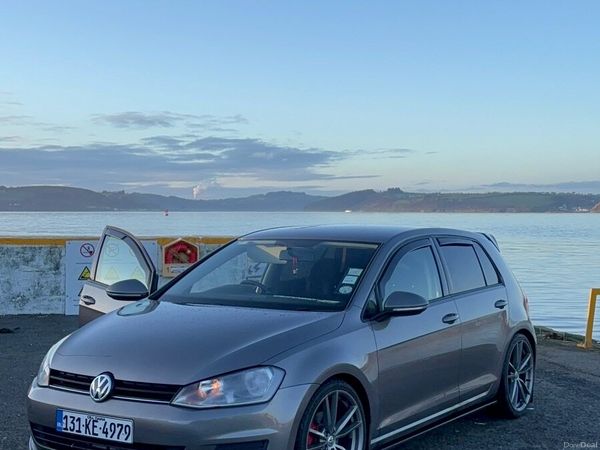 Volkswagen Golf Hatchback, Petrol, 2013, Grey