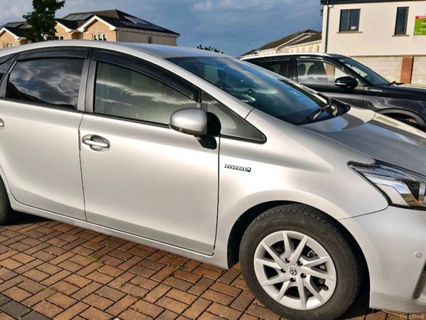 Toyota Prius Hatchback, Petrol Hybrid, 2018, Silver