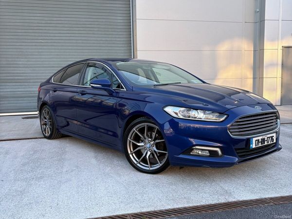 Ford Mondeo Hatchback, Diesel, 2017, Blue
