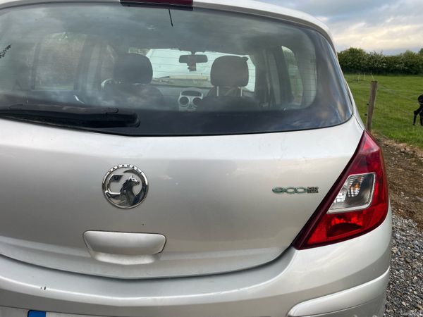 Vauxhall Corsa Hatchback, Diesel, 2011, Silver