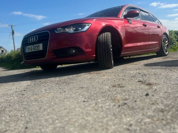 Audi A6 Estate, Diesel, 2011, Red