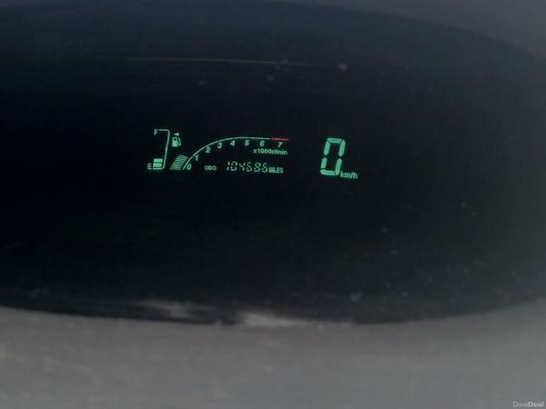 Toyota Yaris Hatchback, Petrol, 2004, Blue